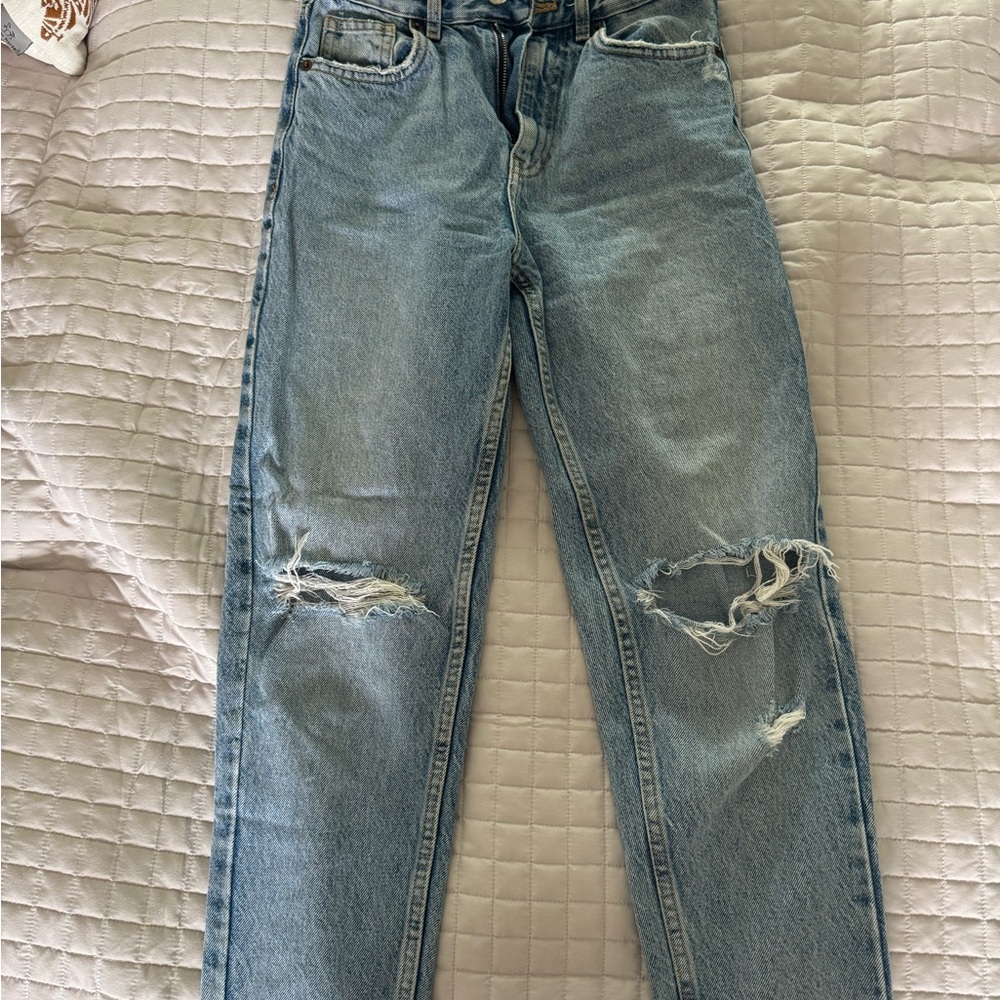 Zara distressed ankle mom fit jeans